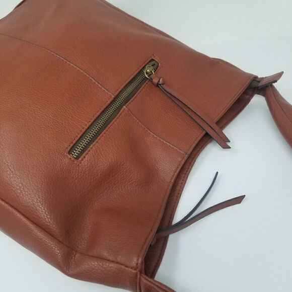 Brown Soft Faux Leather Shoulder Hobo Like Bag - Picture 3 of 13